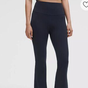 Lululemon Groove HR Flared Pant w Pockets 32.5